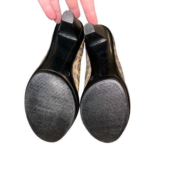 SAN MIGUEL SHOES Leopard STRETCH FABRIC ANKLE BOOTIES SIZE 6/7 - Picture 7 of 11